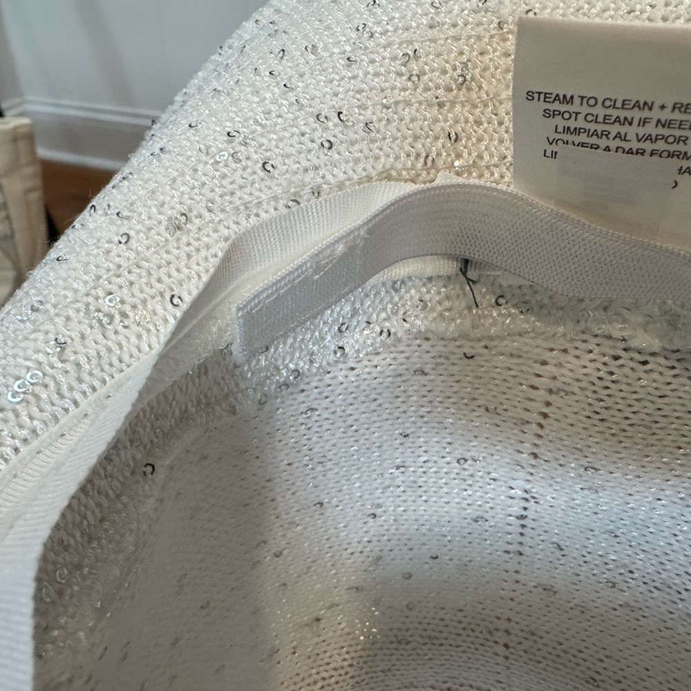 Knit Sparkle Cowboy Rancher Hat in White, Wild Fable, NWT - Picture 9 of 9